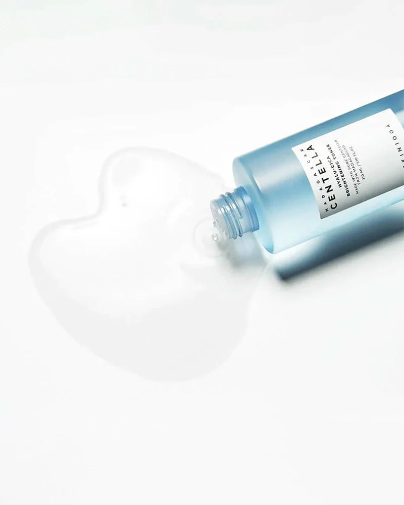 SKIN1004 Madagascar Centella Hyalu-Cica Brightening Toner 210ml